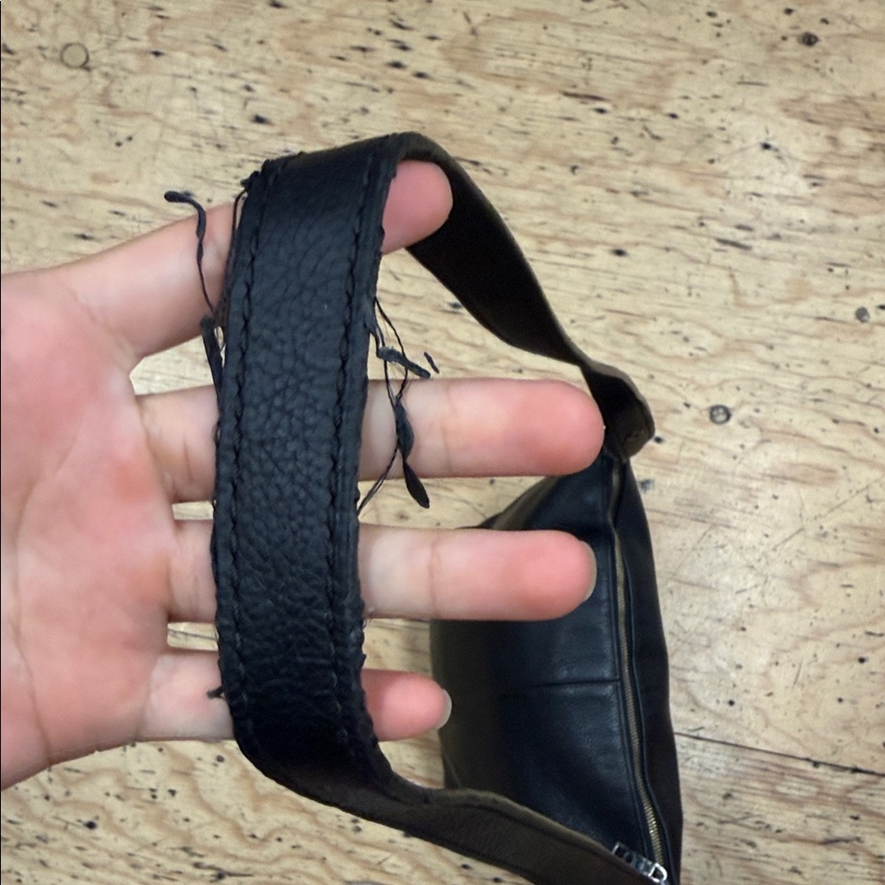 Coach Black Pebbled Leather Shoulder Bag - Picture 5 of 7